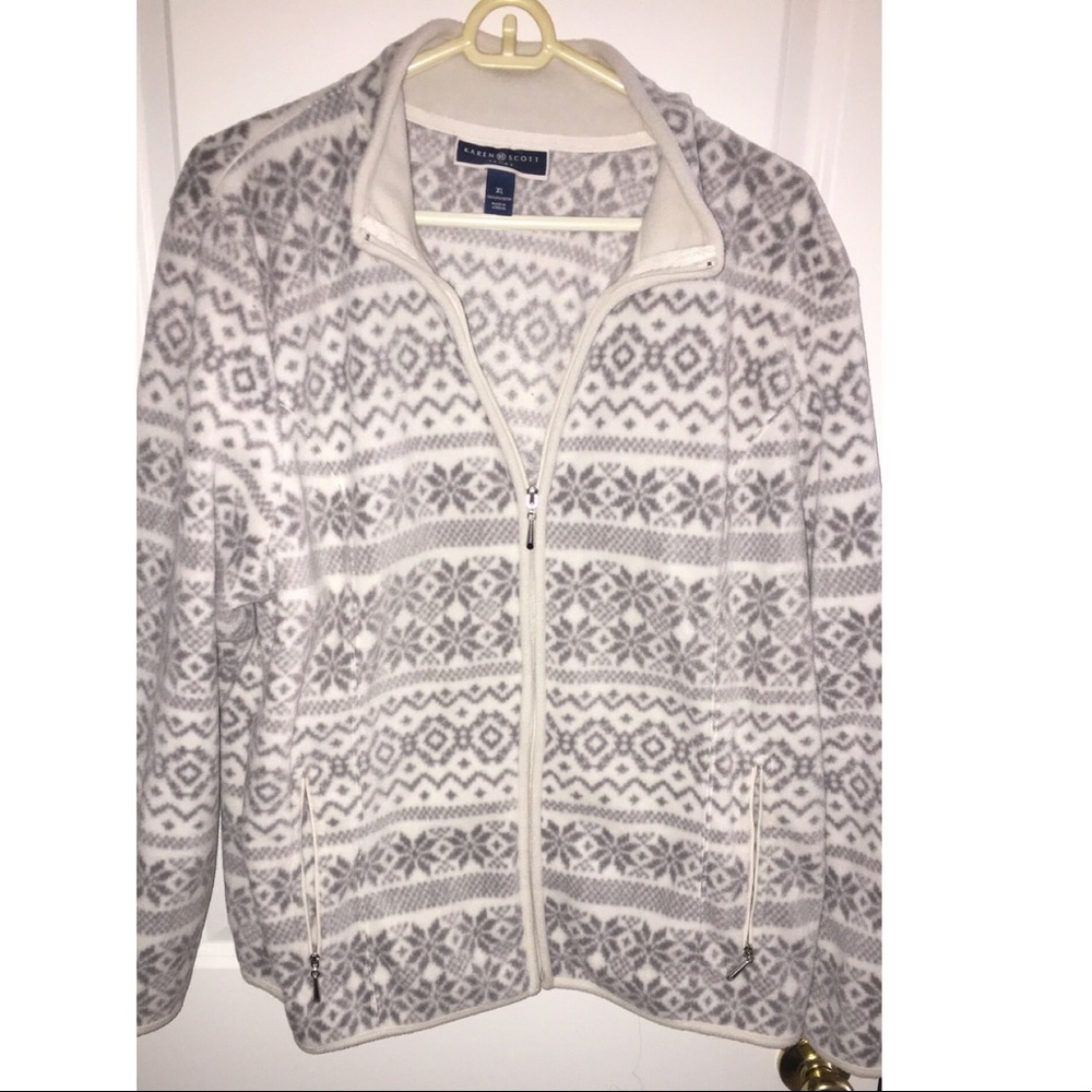 Zip up snowflake jacket